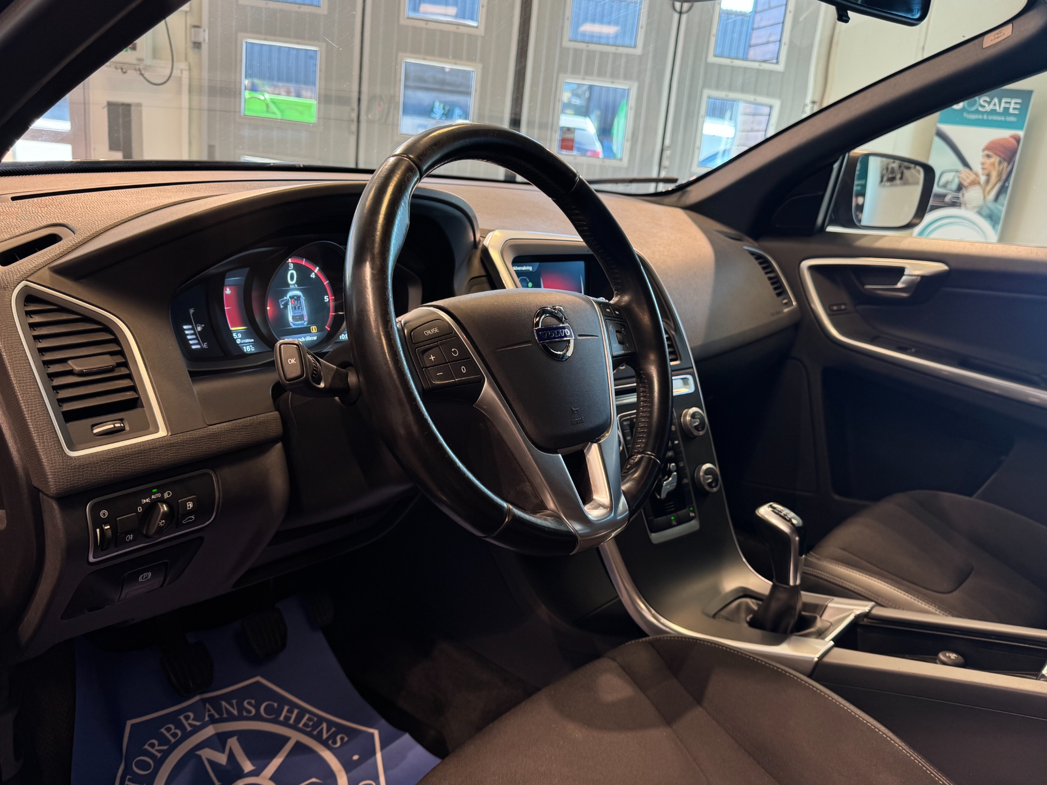 Volvo XC60 2016, bild 7/44