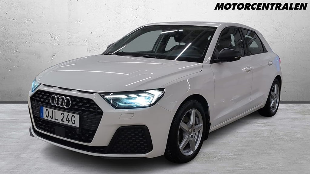 Audi A1 Sportback 30 TFSI Manuell, 116hk