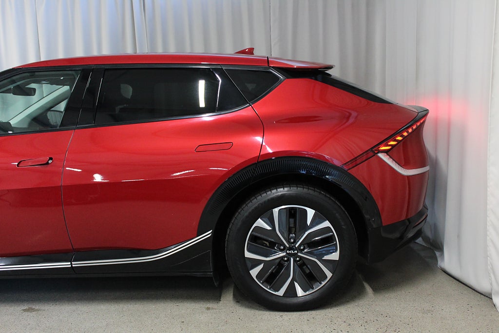 Kia EV6 77.4 kWh PLUS, Drag, S&V-hjul, 360-kamera, Navigation