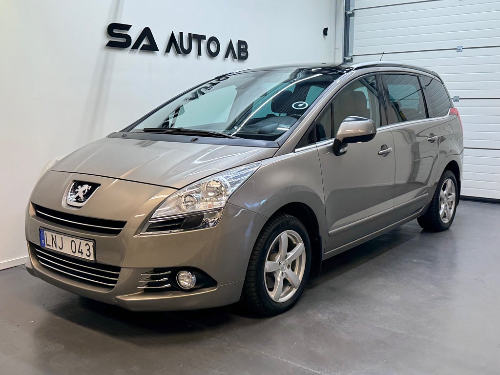 Peugeot 5008 1.6 THP Allure | 7-sits | Pano | HUD | PDC | 