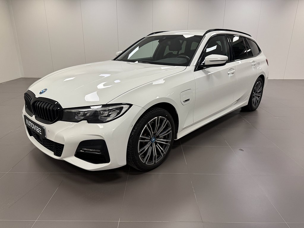 BMW 330e xDrive Touring M Sport /Driving Assist/Navi/Kamera