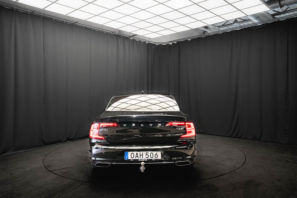 Volvo S90 T6 AWD Inscription Pro PANO B&W LUFT DRAG LÄDER HUD