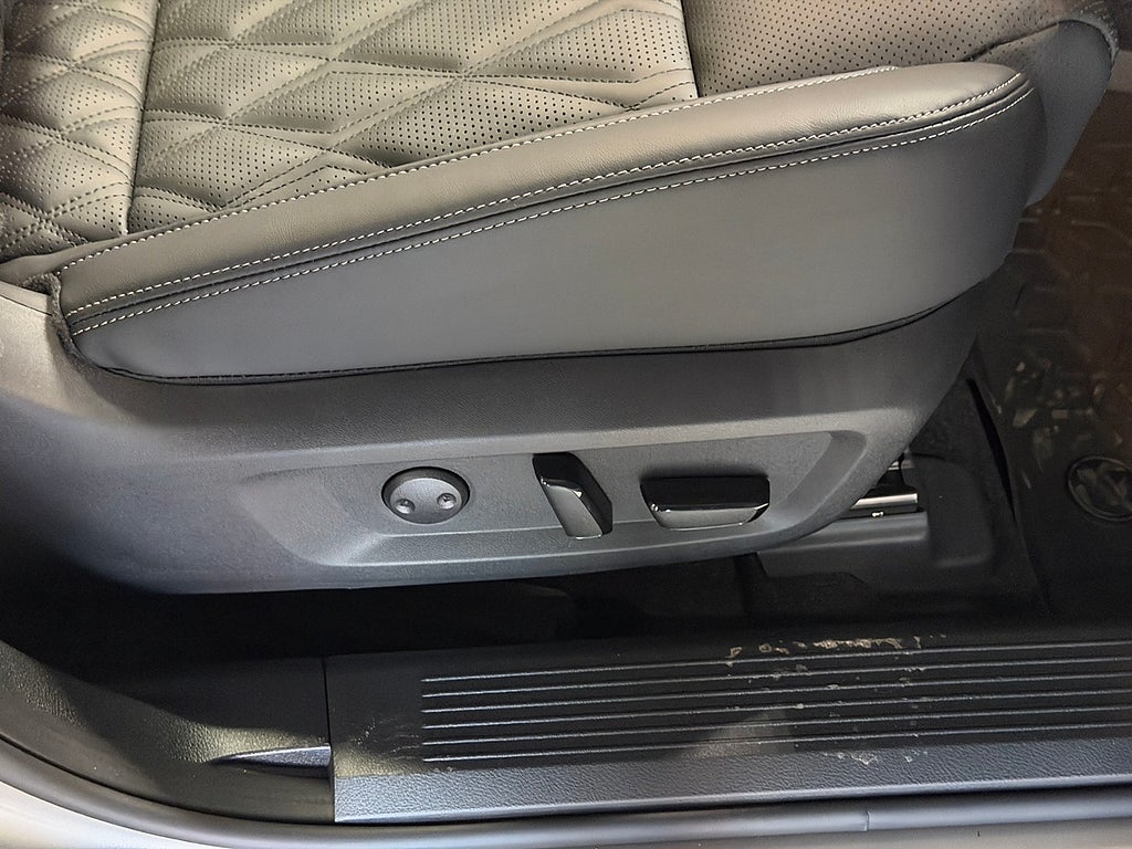 Nissan X-Trail e-4ORCE TEKNA+ | 7 sits | BOSE | KAMPANJ! 2025