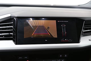 SUV Audi Q4 E-Tron 21 av 26