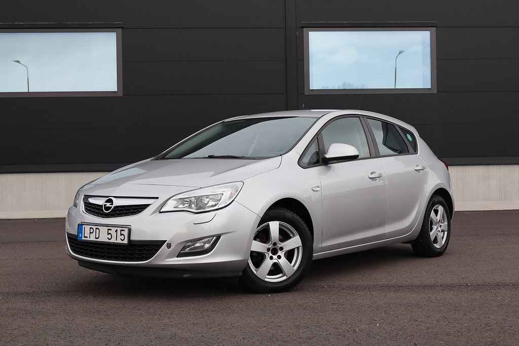 Opel Astra 1.4 ecoFLEX Euro 5 / 9.285 Mil / 2 ÄGARE