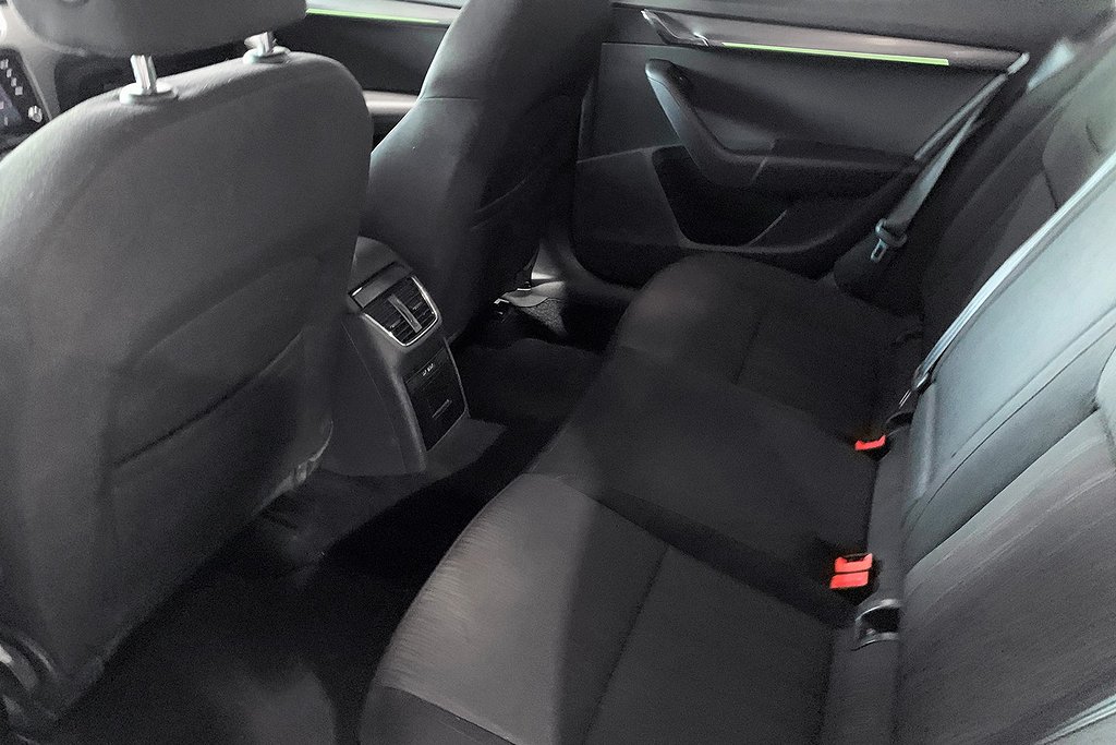 Skoda Octavia 1.0 115hk DSG Style | Drag | Värmare | 2019