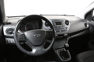 Halvkombi Hyundai i10 12 av 20