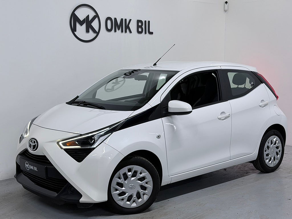 Toyota Aygo 5-dörrar 1.0 VVT-i X-PLAY Euro 6