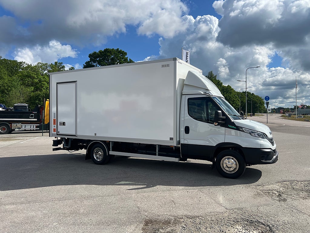 Iveco Daily 72C14G A8 CNG Skåpbil med Z-Lift
