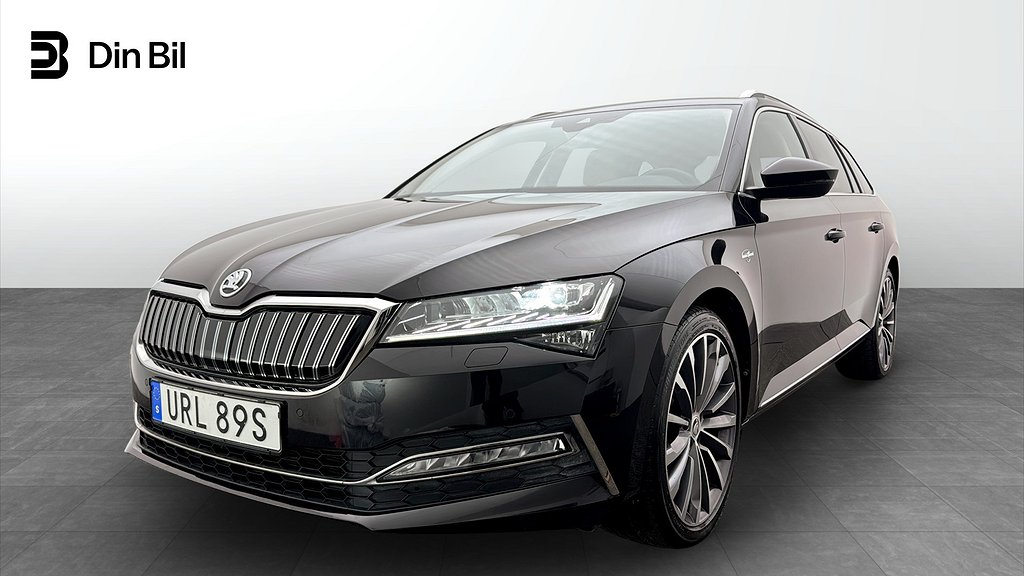 Škoda Superb iV Combi 1.4 TSI iV DSG Sekventiell, 218hk, 2023