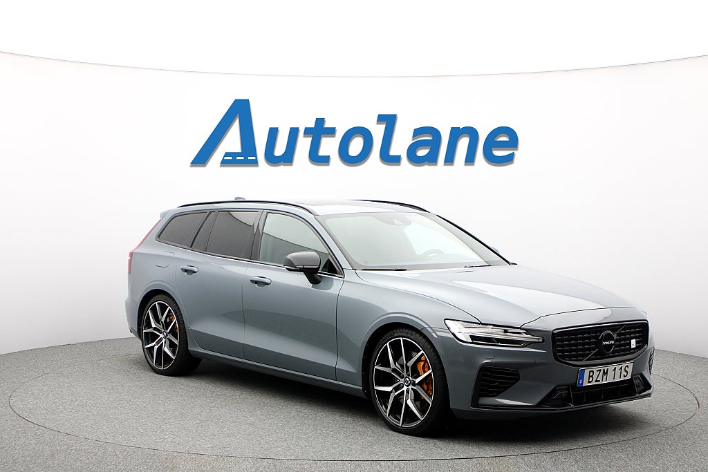 Volvo V60 Recharge T8 Polestar Engineered AWD B&W,Pano,Drag,HUD