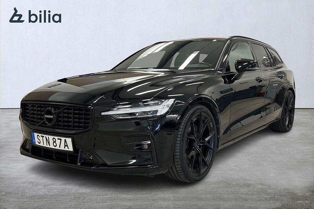 Volvo V60 B5 (250hk) Aut R-Design \"Black Edition\"