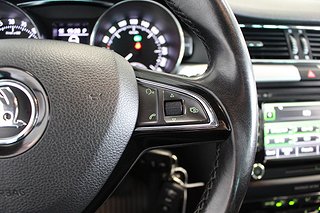 Kombi Skoda Superb 19 av 24
