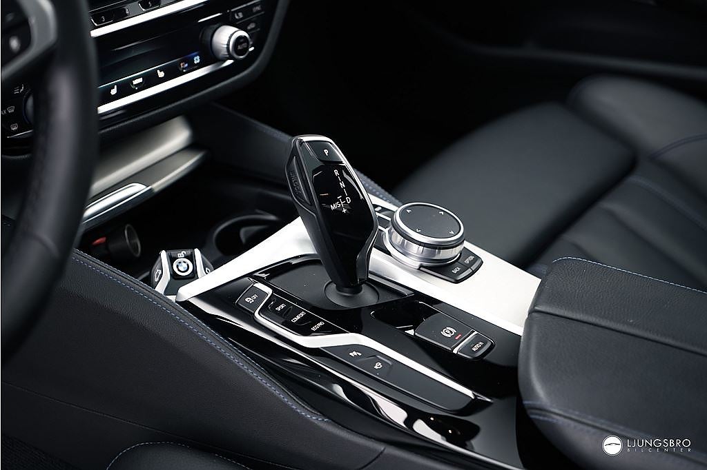 BMW 530 d xDrive M-Sport Innovation 265hk