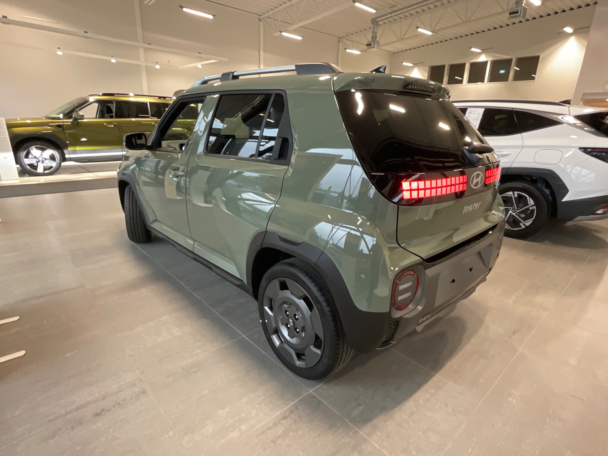 Hyundai Inster 49 kWh CROSS 115hk 2025, bild 2/50