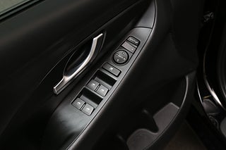 Halvkombi Hyundai i30 15 av 30