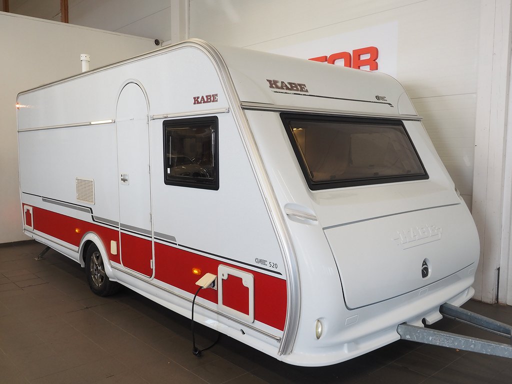 Kabe Classic 520 KS Dubbelbädd | Alde | 1370 kg | Vintervagn 2014