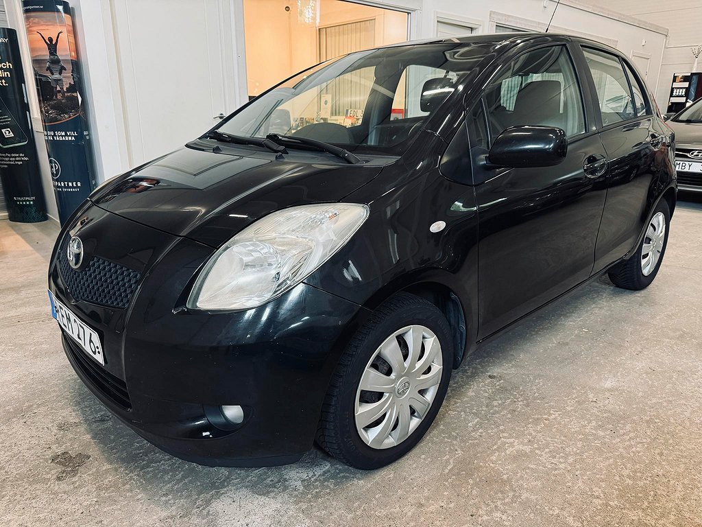 Toyota Yaris 5-dörrar 1.3 VVT-i Euro 4/Ränta: 3,95%