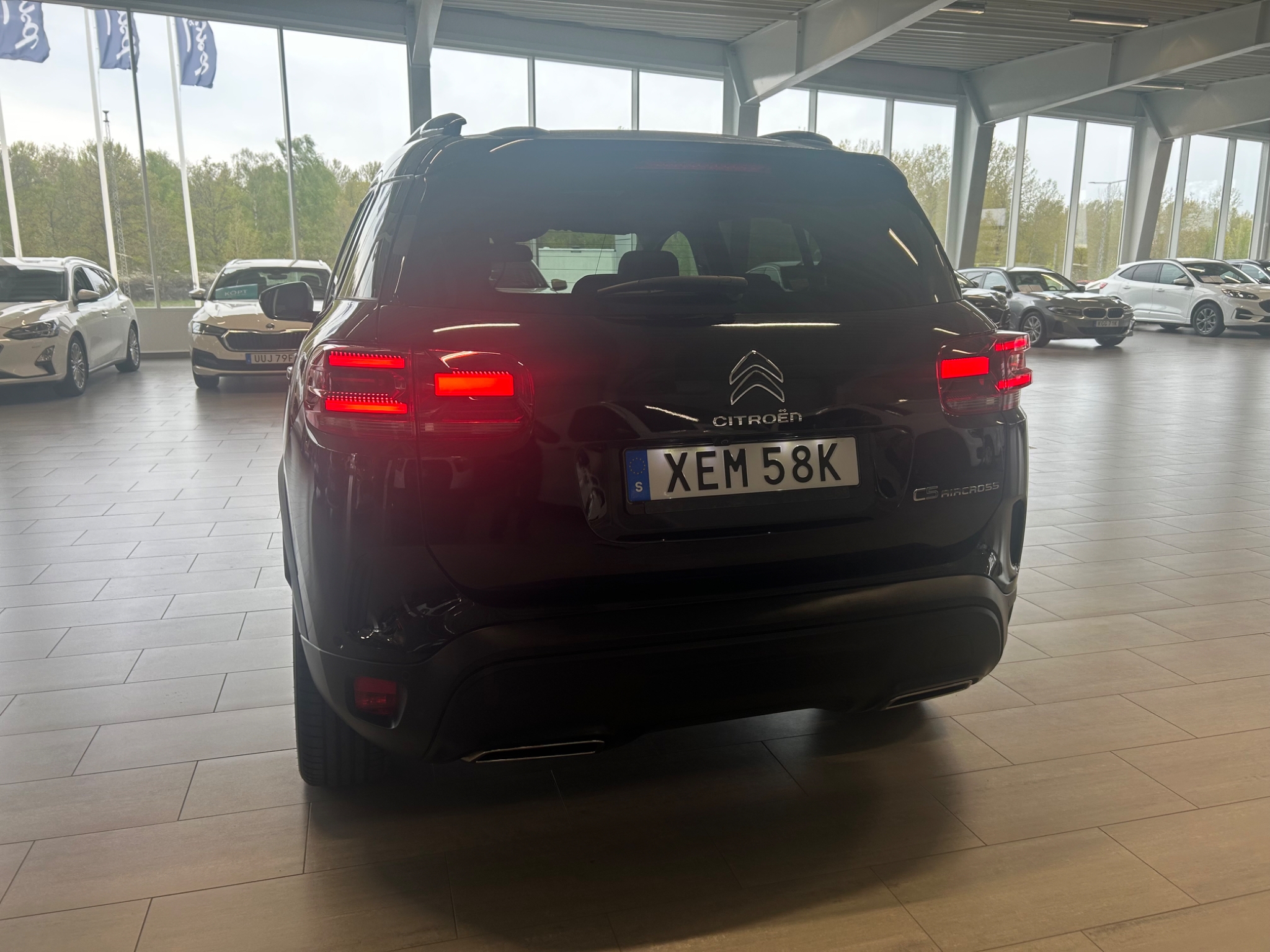 Citroen C5 Aircross 1.2 PureTech 130 Aut 2023, bild 4/48