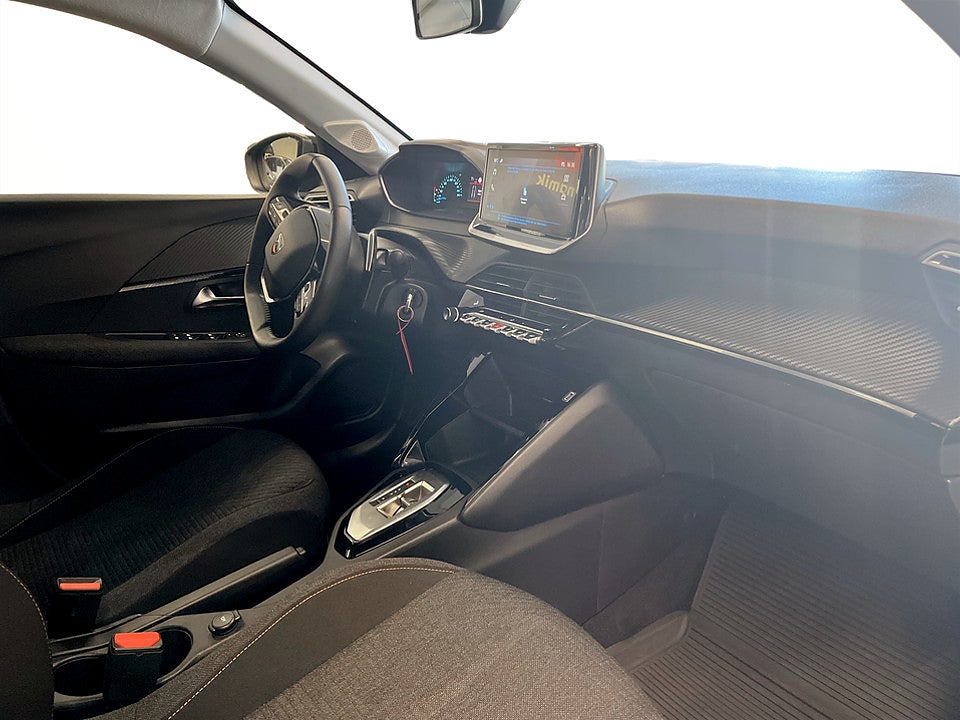 Bild på Peugeot 208 Style Hybrid 100hk Aut CARPLAY BACKSENSORER