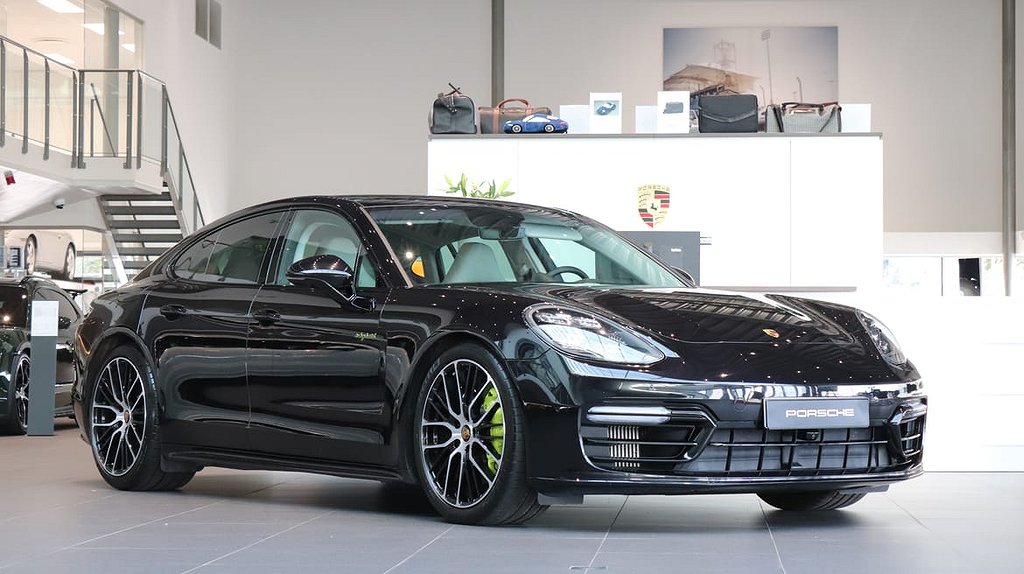 Porsche Panamera 4 E-Hybrid Platinum Edition Sportdesign