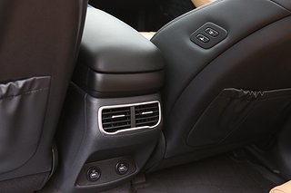 SUV Hyundai Santa Fe 6 av 27
