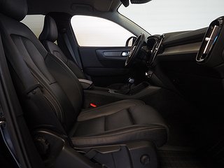 SUV Volvo XC40 13 av 23