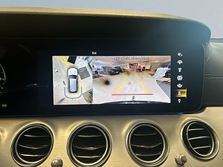 Mercedes-Benz E 300 T de 4M AMG Line 360° HuD Rattvärme Drag Navi S&V – bild 15