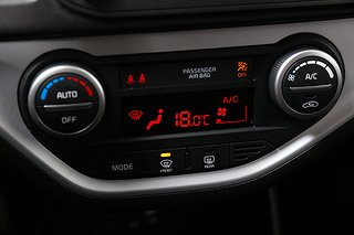 Halvkombi Kia Picanto 15 av 21