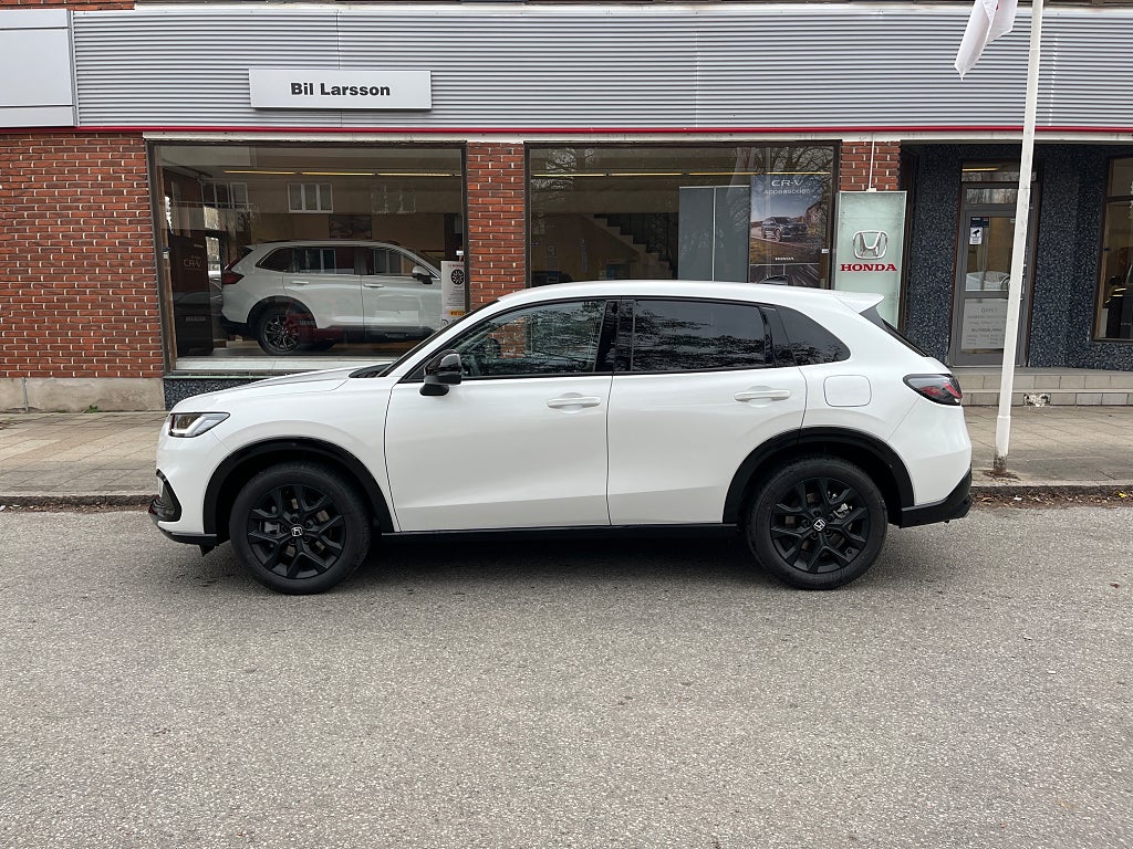Honda ZR-V e:HEV e-CVT Sport + 5 års trygghetspaket