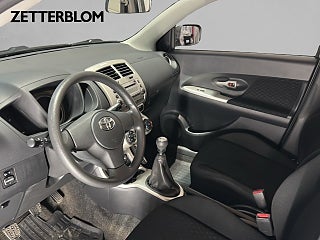 SUV Toyota Urban Cruiser 8 av 16