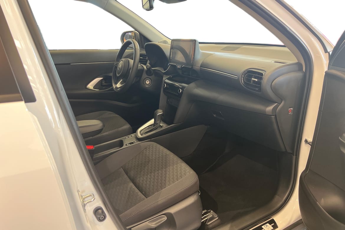Toyota Yaris Cross Active 2026, bild 7/10