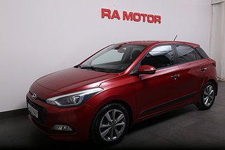 Halvkombi Hyundai i20 1 av 21