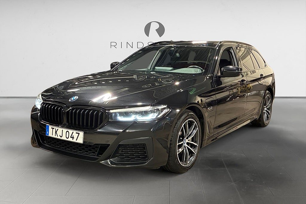 BMW 530e Touring xDrive 292 HK AUT M-SPORT DRAG NAVI BACKKAMERA