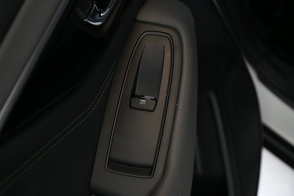 Subaru Outback 2,5i XFuel Field AWD Aut Bränslevärmare Drag 2024