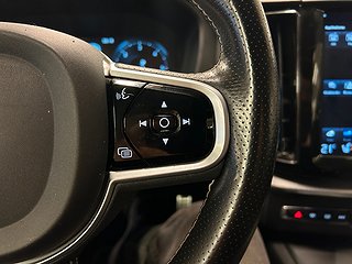 Volvo XC60 D4 AWD R-Design  S&V-däck/Drag/kamera/D-värm/