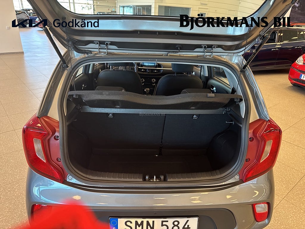 SMN584