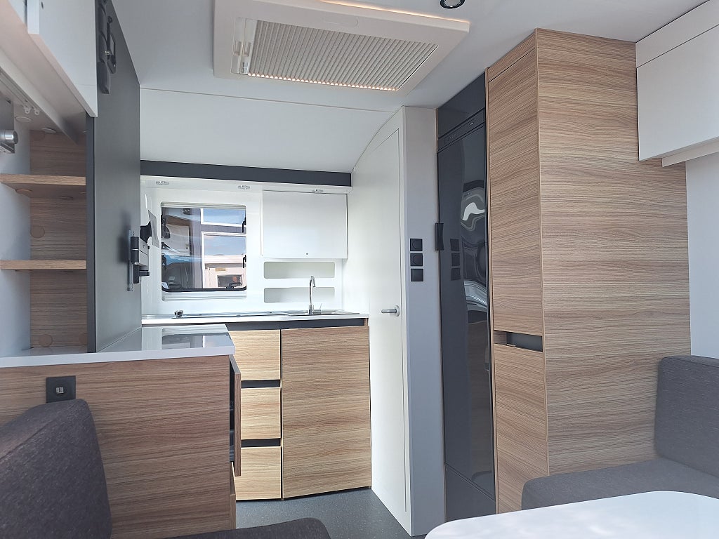 Adria Action Sport 391 LH / Köp nu – hämta till våren! - Adria