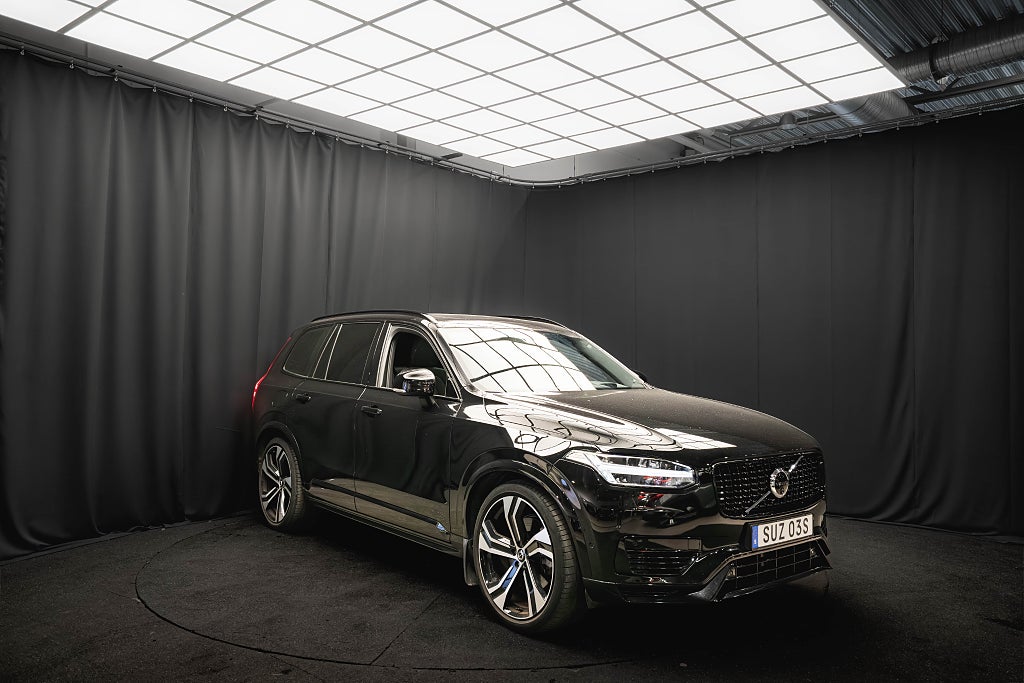 Volvo XC90 T8 ULTIMATE DARK 7-SITS B&W LUFT PANO DRAG 99%SoH MOMS