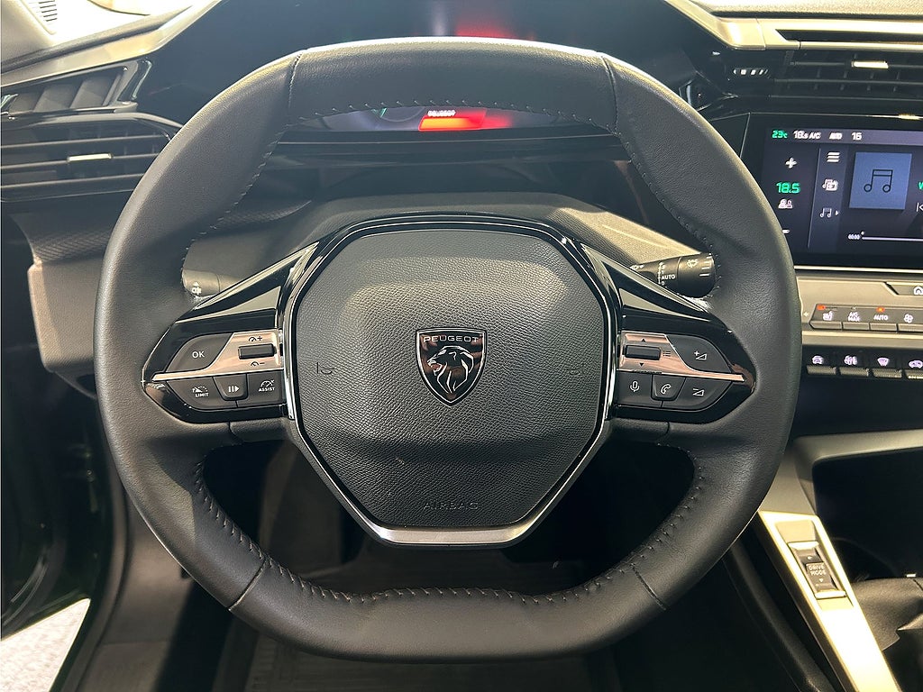 Bild på Peugeot 308 5D Active Pack 1.2 PT 130hk - CARPLAY,FARTHÅLLARE