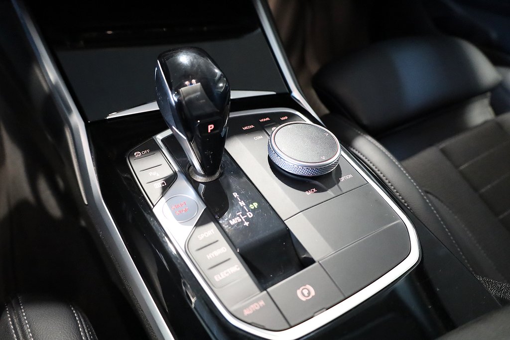 BMW 330e Plug in 292hk Sport line Aut Sedan Leasbar Navi 2020