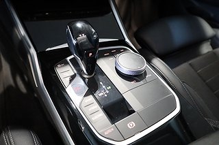 Sedan BMW 330e 17 av 25