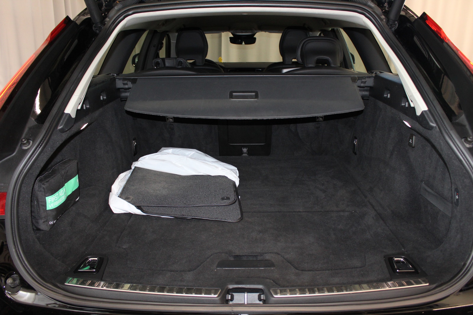 Volvo V90 Cross Country B4 AWD 197HK Advanced Edition, Drag, Värmare, 2022 - miniatyr 21