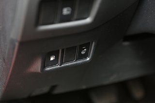 SUV Toyota C-HR 16 av 21