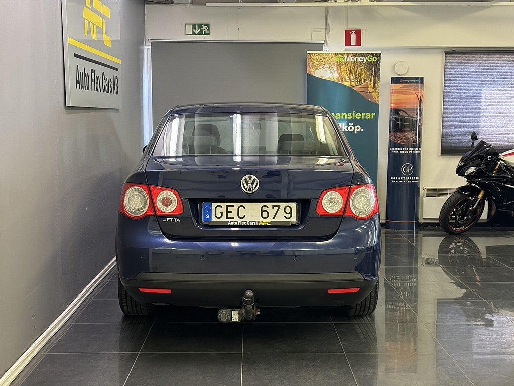 Volkswagen Jetta 1.6 Multifuel Trendline | DRAG | P-SENSOR | S+V | NYBES