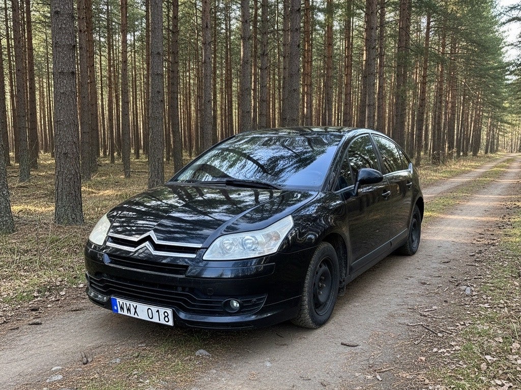 Citroën C4 2,0 VTR-Edition 136hk *MOV/Xenon/Led-Ramp/Bas/Tonade*