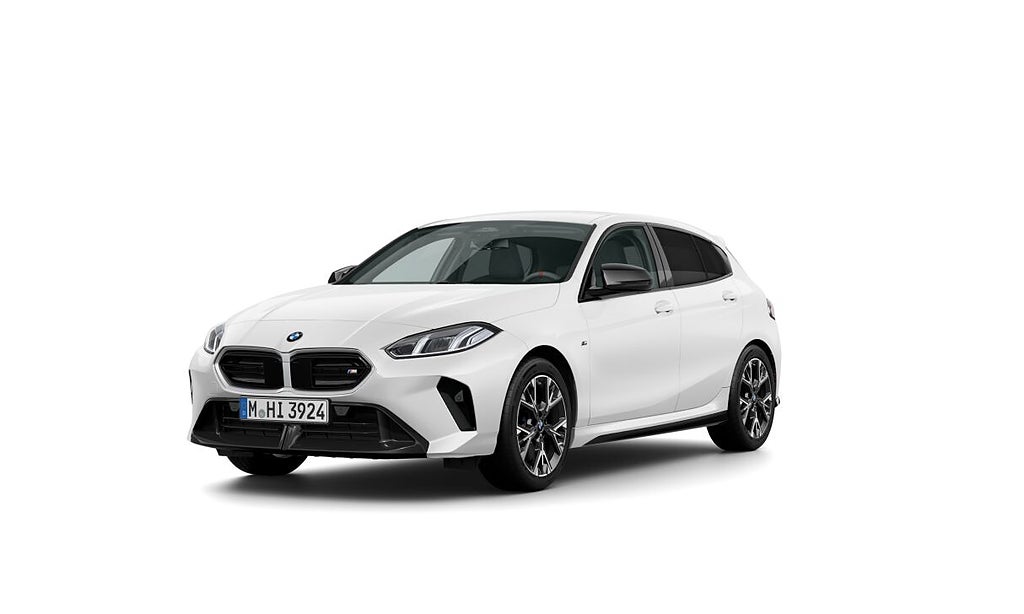 BMW M135 xDrive *PRIVATLEASINGKAMPANJ 2ÅR*