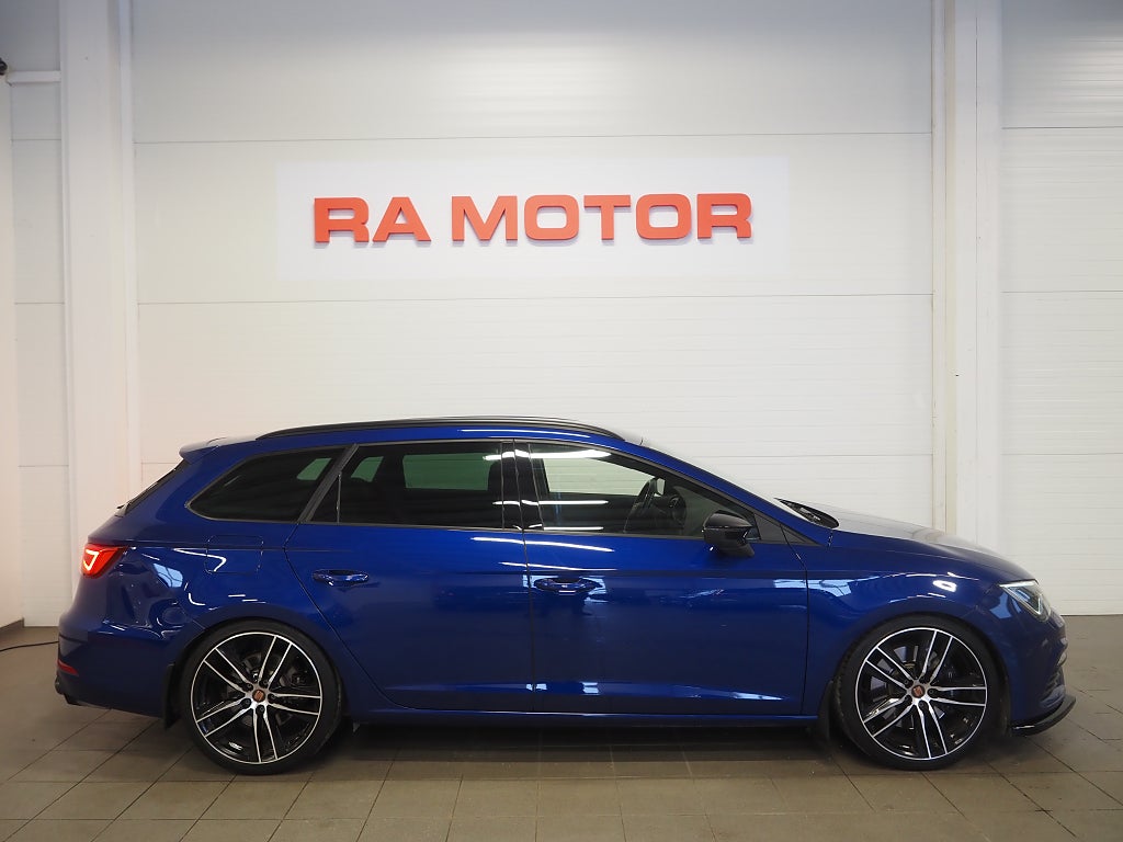 Seat Leon ST Cupra 2.0 TSI 300hk 4Drive |Milltek|Navi|Kamera| 2020