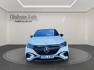 SUV Mercedes-Benz EQE 15 av 15
