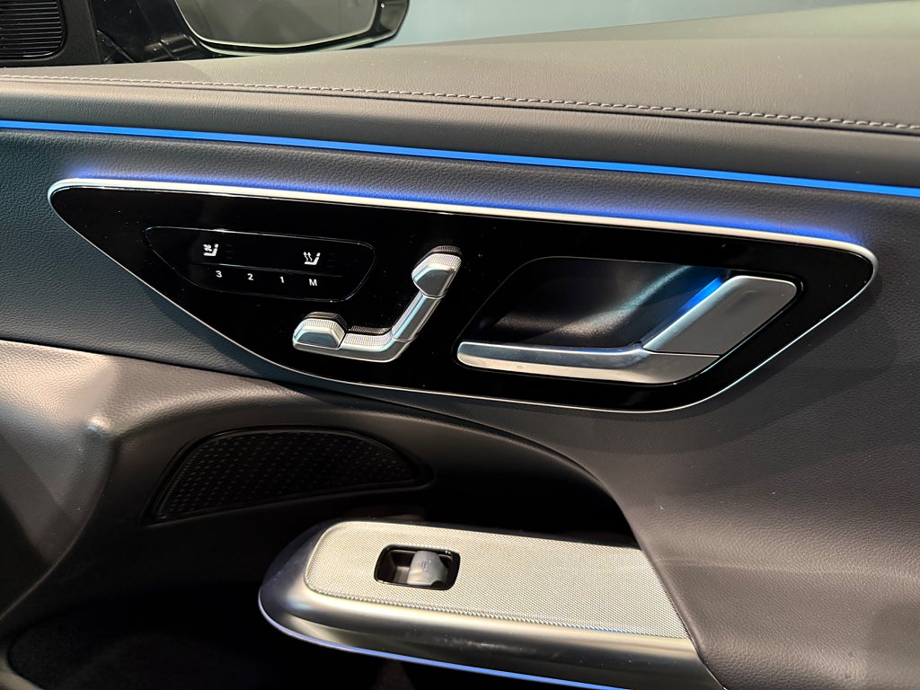 Mercedes-Benz E 300 de 4Matic AMG Premium Vinterpaket Läder - bild 7